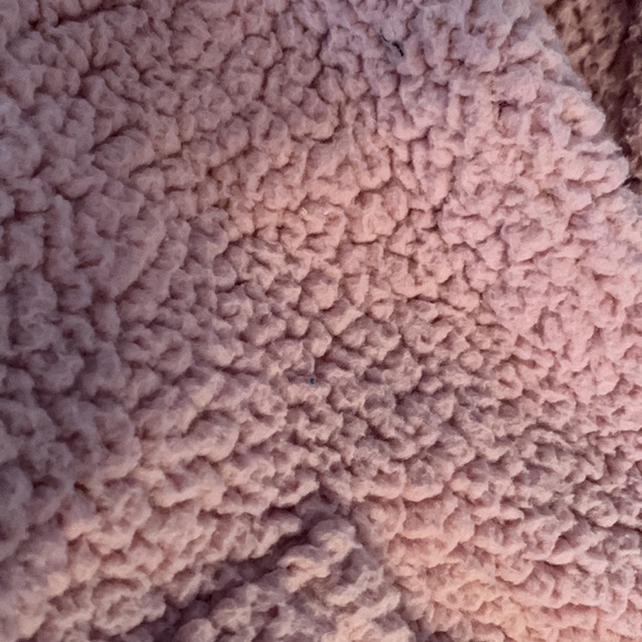 💗✨💗Children’s Place pink and white zip fluffy jacket - Picture 8 of 8